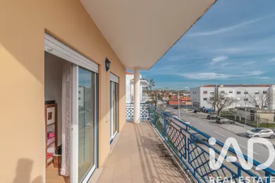 Appartement T3 à Marinha Grande