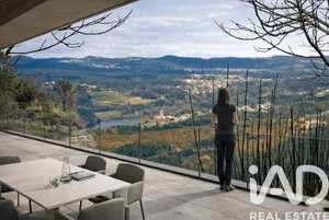 Building plot in Sanfins