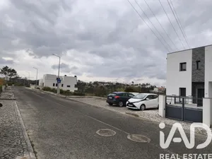 Terrain à bâtir  à Batalha