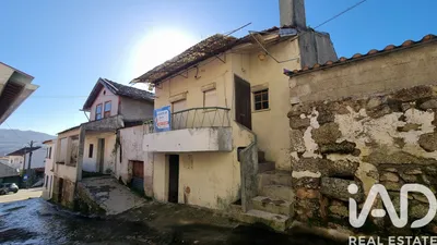 Fotografia 7 de Moradia geminada de 180 m² em Vale de Azares - Celorico da Beira