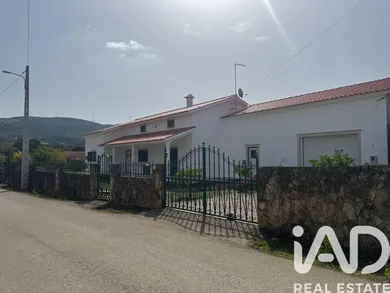 Maison à Aljubarrota
