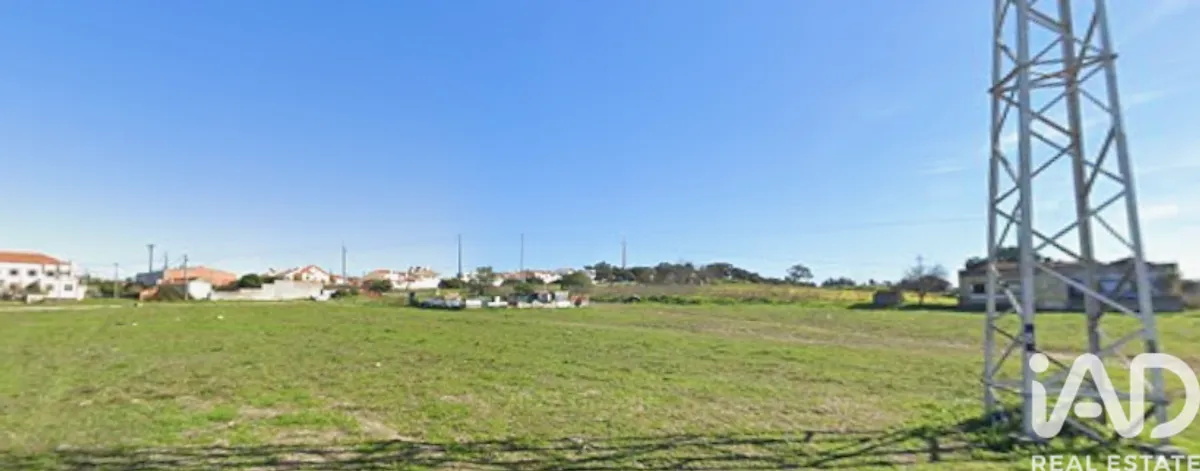 Terreno de 296 m² em Moita