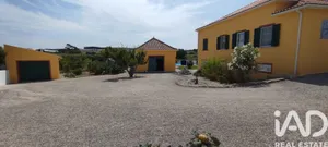 Pavillon à A dos Cunhados