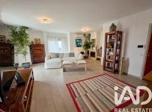 Penthouse T4 em Faro