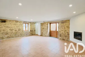 Maison  à Outeiro