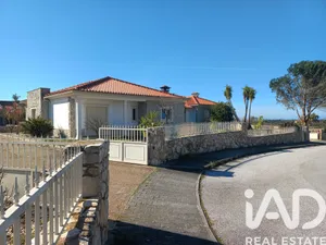 Casa/Moradia em Arrabal