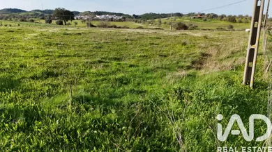 Land  in Santa Luzia 
