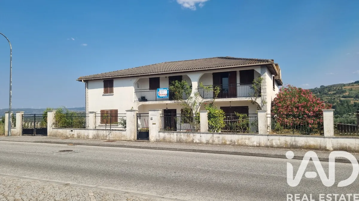 Moradia 5 quartos de 425 m² em Celorico da Beira