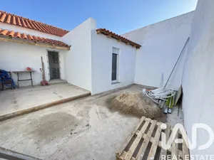 Single-storey house  in Ventosa