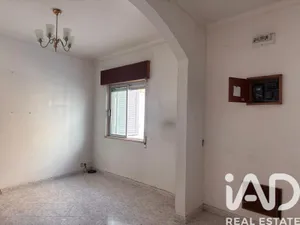 House  in Faro
