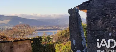 Moradia geminada em Vila Nova de Cerveira