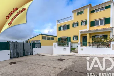 Moradia geminada  em Coto