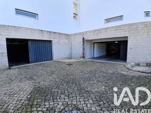 Estacionamento  em Lagos