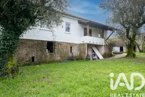 Casa/Moradia  em Mortagua