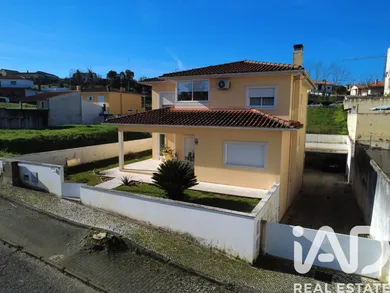 Casa/Moradia em Vila Nova de Poiares