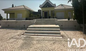 Casa/Moradia em Belas