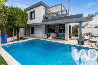 Moradia em Quarteira