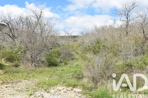 Terreno rústico  em Chãos