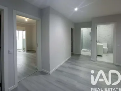 Apartamento T2 em Quarteira