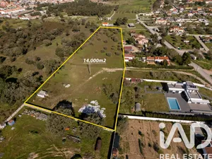 Terreno urbano  em São Simão