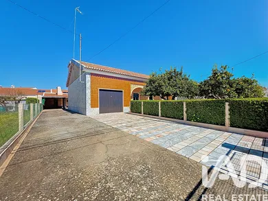 Single-storey house  in Rio de Moinhos