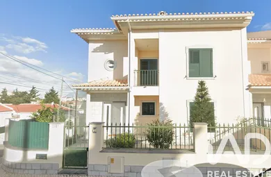 Maison jumelle  à Parede