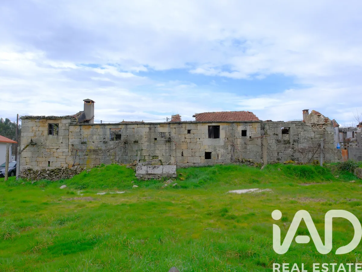 Casa/Moradia de 495 m² em Pinheiro OFR