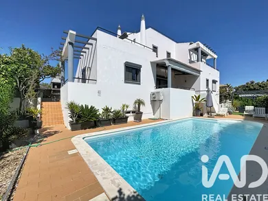 Casa/Moradia em Armação de Pêra