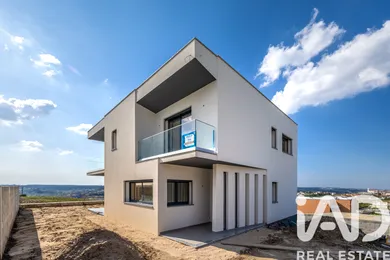 House in Batalha