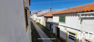 Moradia em banda  em Montalvão