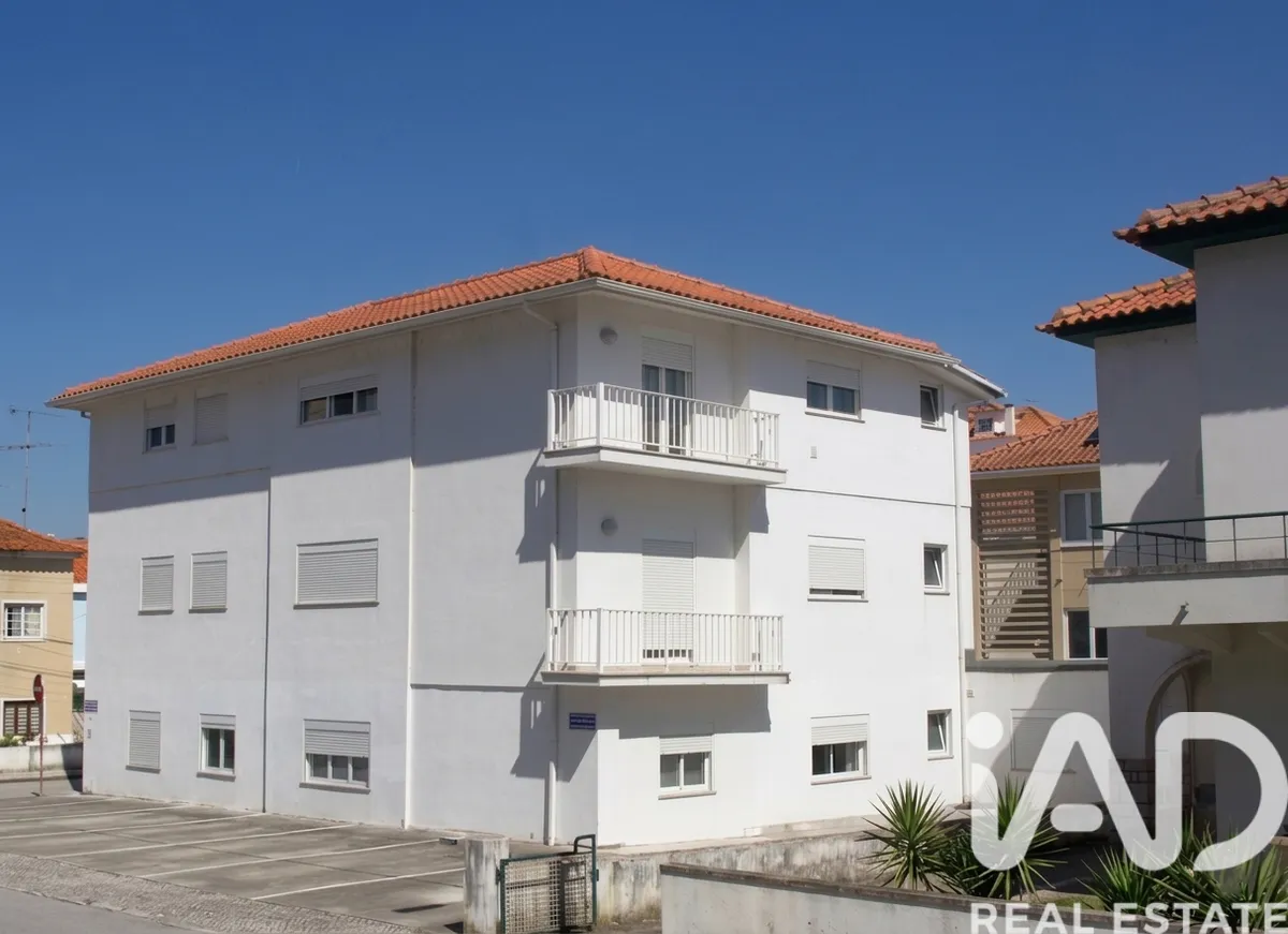 Prédio de 380 m² em Alcobaça