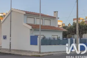 Detached house in São Domingos de Rana