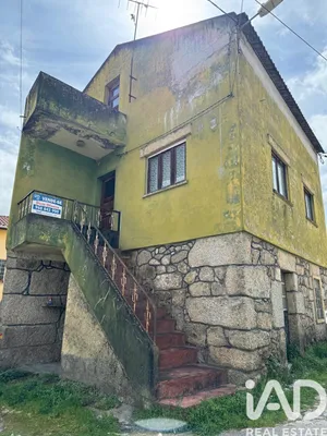Casa/Moradia em Vale de Azares