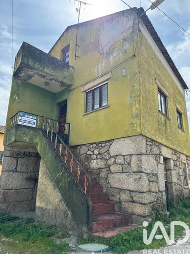 Casa/Moradia em Vale de Azares