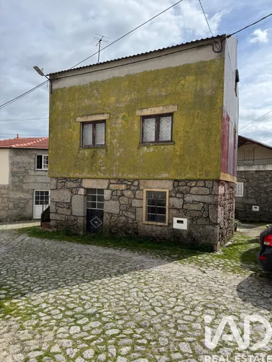 Casa/Moradia em Vale de Azares