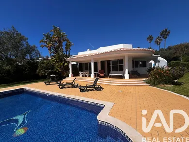 Single-storey house in Albufeira