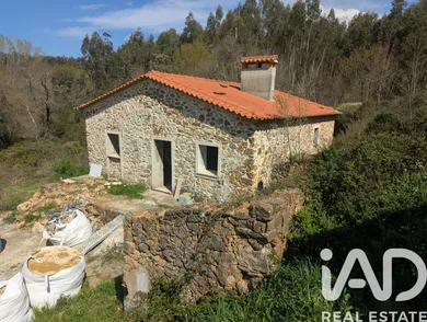 Moradia em Figueiró dos Vinhos