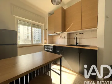 Apartamento T1 em Amadora