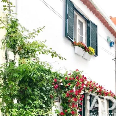 House in Cascais