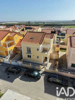 House  in Atouguia da Baleia