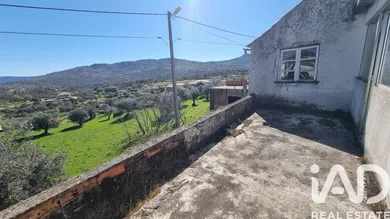 Semi-detached house in Vale de Azares - Celorico da Beira