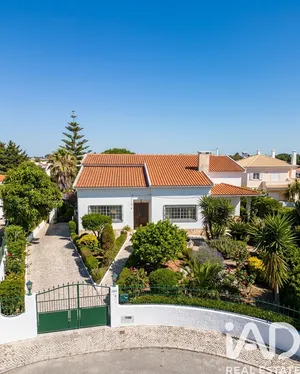 Casa/Moradia  em Amora