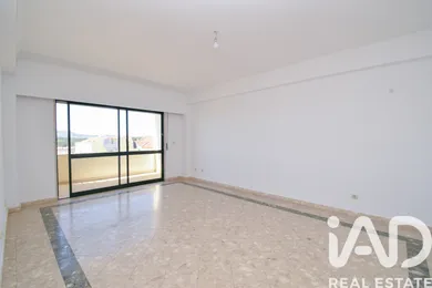 Apartamento T2 em Agualva