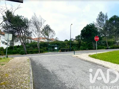 Fotografia 3 de Terreno urbano de 14 006 m² em Queluz
