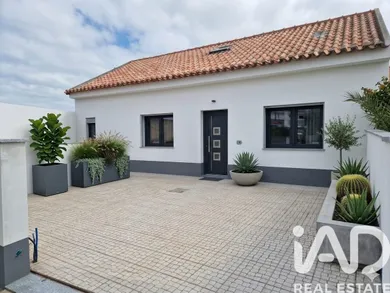 House  in Bombarral