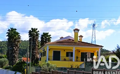 Pavillon  à Vila Franca de Xira