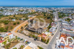 Terreno urbano  em Olhão