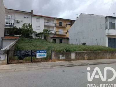 Fotografia 1 de Terreno urbano de 272 m² em Mogadouro