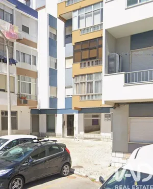 Apartment T2 in Corroios