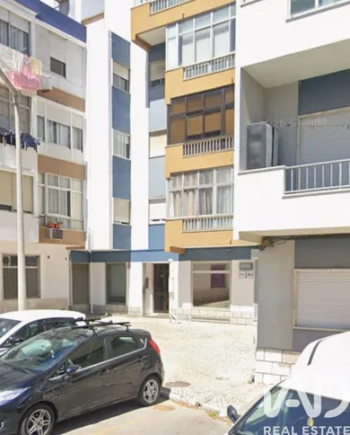 Apartment T2 in Corroios